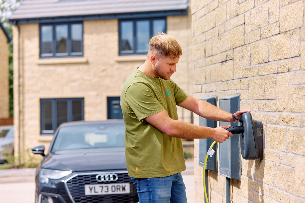 2024-Summer-Lifestyle-EV-charger-close-up-66337.jpg 2024-Summer-Lifestyle-EV-charger-close-up-66337.jpg