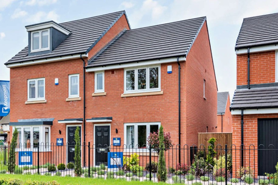 Dee-Gardens-Deeside-The-Knightsbridge-(1).jpg